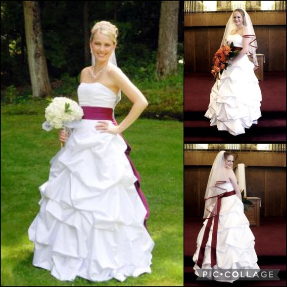 David’s Bridal White Satin Tiered Ruched Pin-tuck Ruffle Wedding Dress Gown - Picture 8 of 16